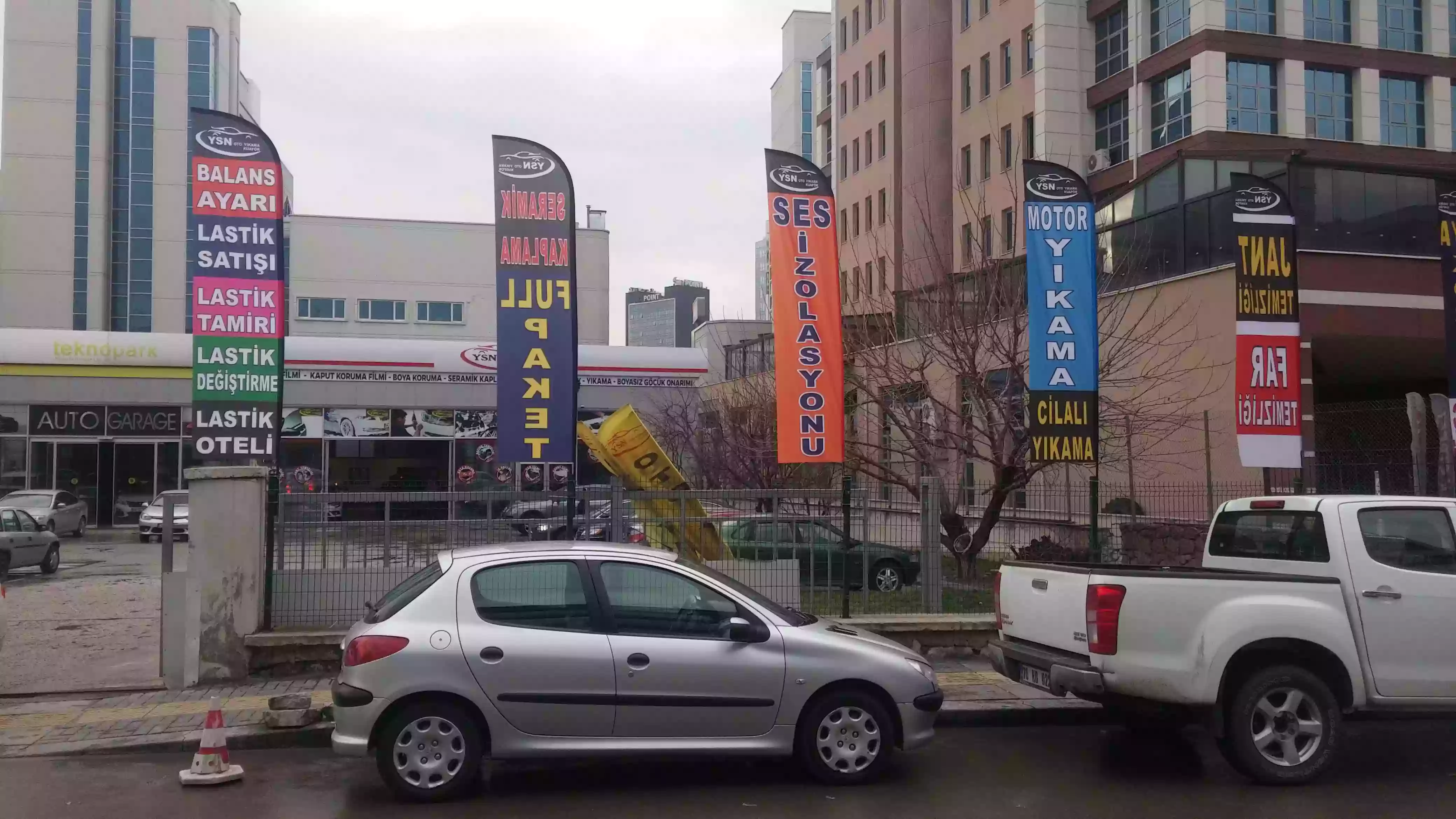 Oto Kuaför Olta Bayrak Örnekleri